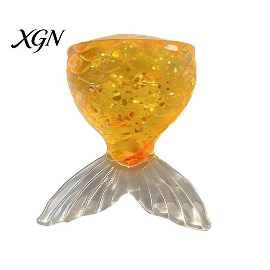 Stress Relief Hand Toy Transparent Fish Tail Squeeze Glitter Simulated Fishtail Anxiety Sensory Slow Rising Ball Decompression Gadgets Relaxation Desk