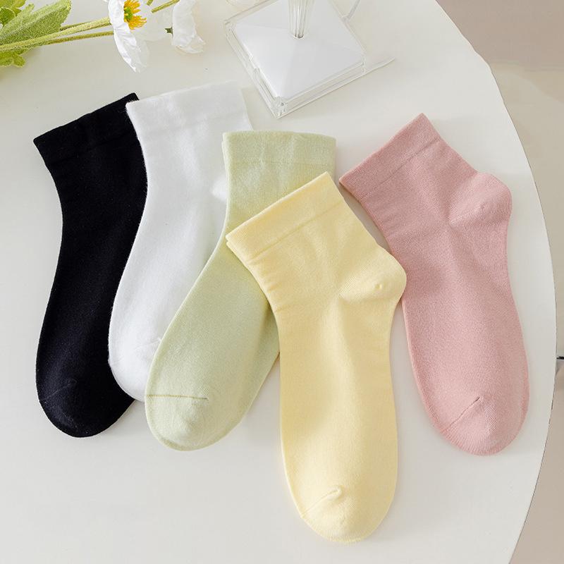 5 Pairs Cute Smiling Print Socks, Comfy & Soft Crew Sports Socks, Women's Stockings & Hosiery