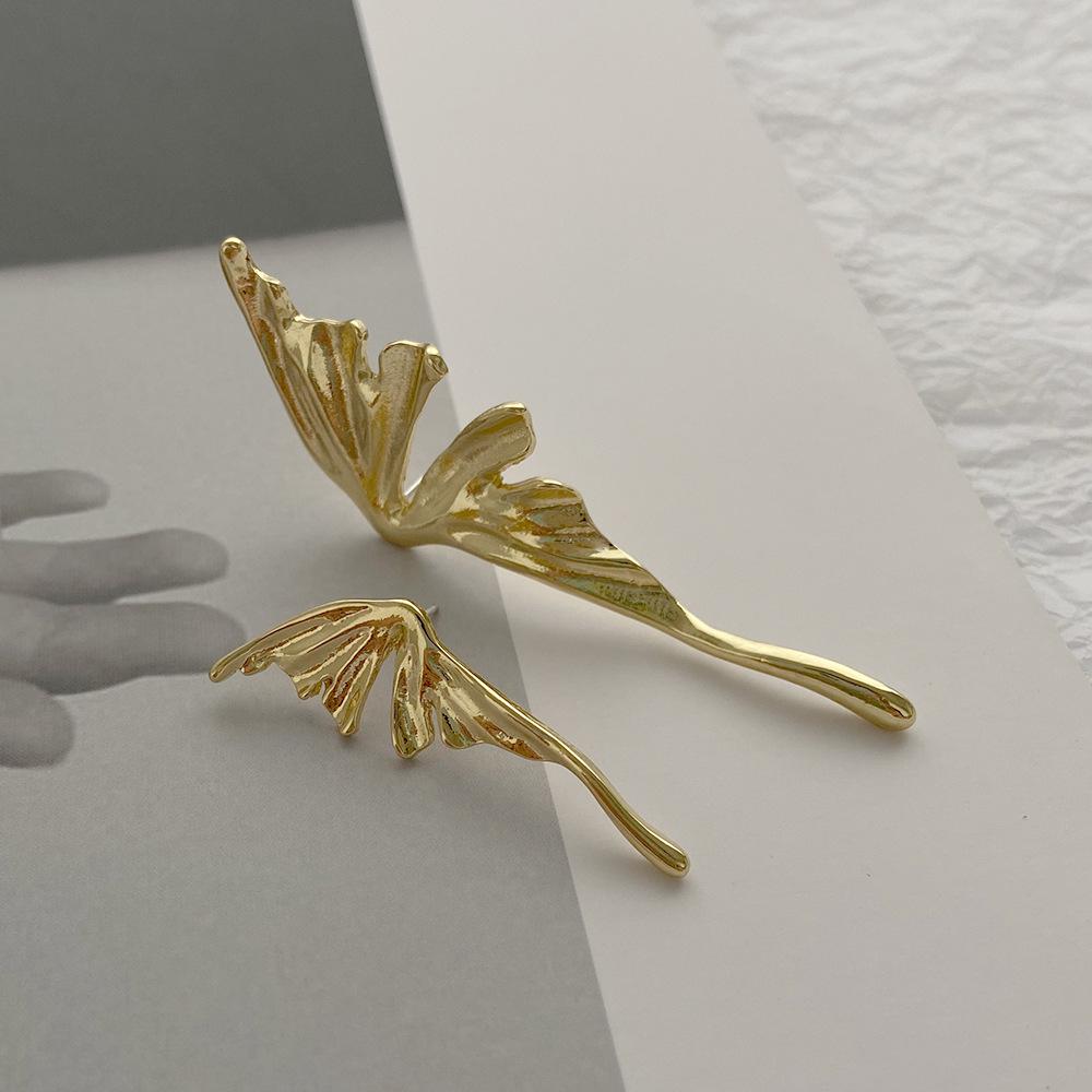 Ретро европейские и американские металлические серьги-гвоздики с холодными каффами для ушей - Простые, гладкие, высококлассная мода.