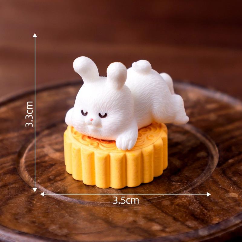 Mid-Autumn Festival Mooncakes Rabbit Figurines Decorative Gifts Accessories Car Office Desks and Small Ornaments