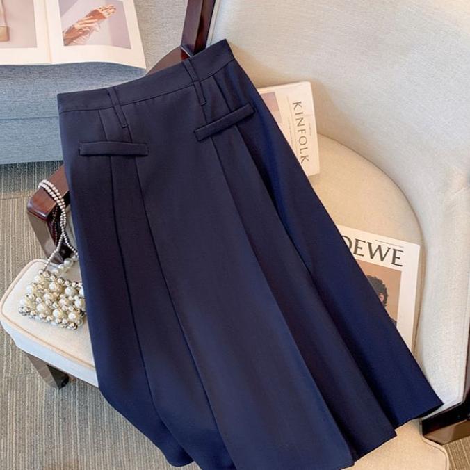Высококлассный чайный отдел носит полный комплект женской плиссированной юбки «Весна-осень», костюм в университетском стиле, длинную юбку.