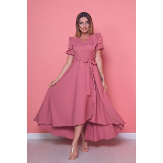 Женское расклешенное платье асимметричного кроя с поясом и двубортным воротником длины миди