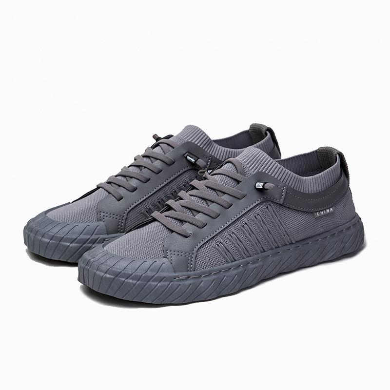 Men's shoes new breathable fly-woven men's sports shoes outdoor comfortable soft-soled wear-resistant casual shoes board shoes