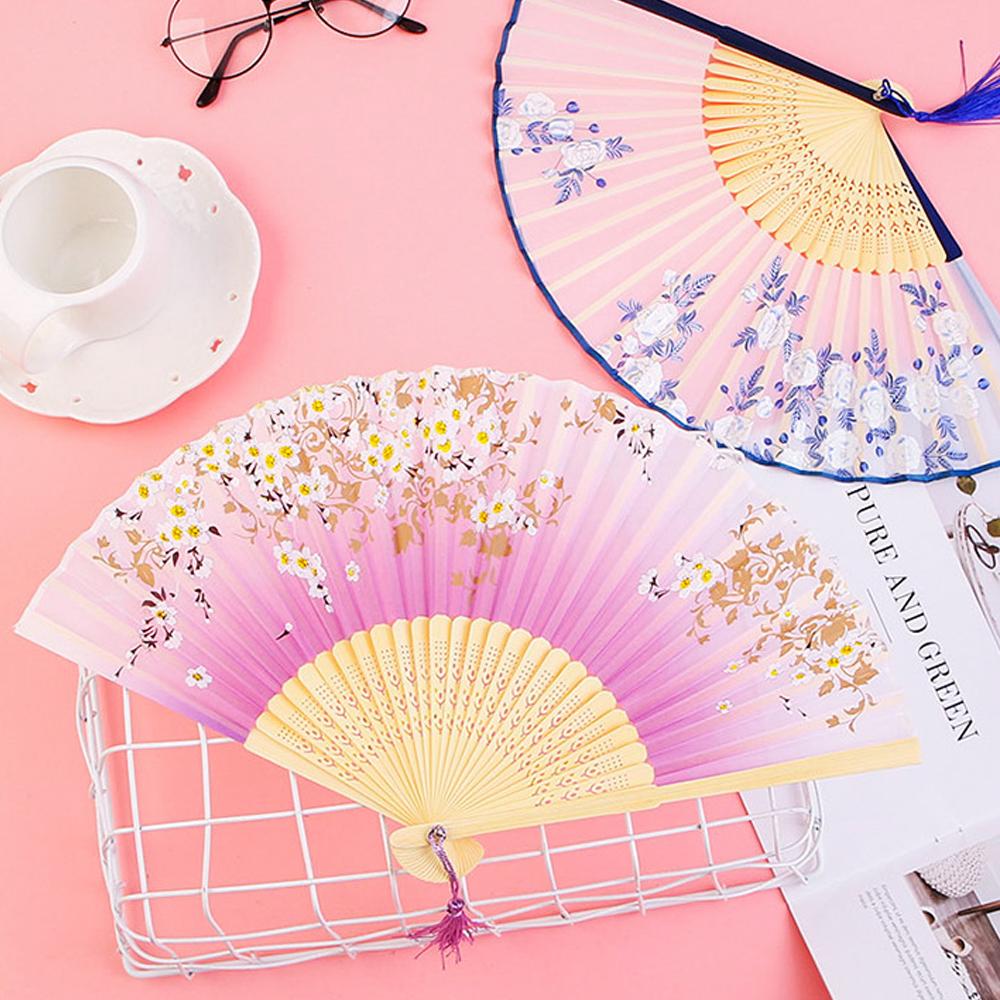 Китайский складной веер с деревянным хвостовиком, веер для классических танцев, высококачественный элегантный женский веер с кисточкой