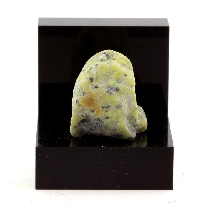 Chestermanite 26.75 carats