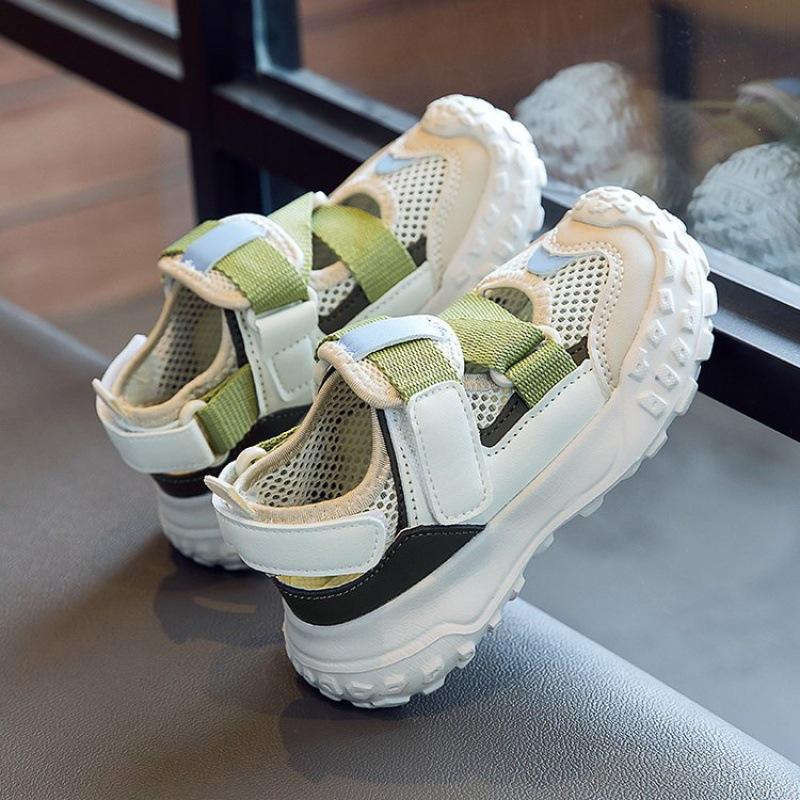 Модные детские летние сандалии для мальчиков и девочек, повседневная спортивная обувь, модные сетчатые дышащие детские сандалии для бега с вырезами, массивные, нескользящие