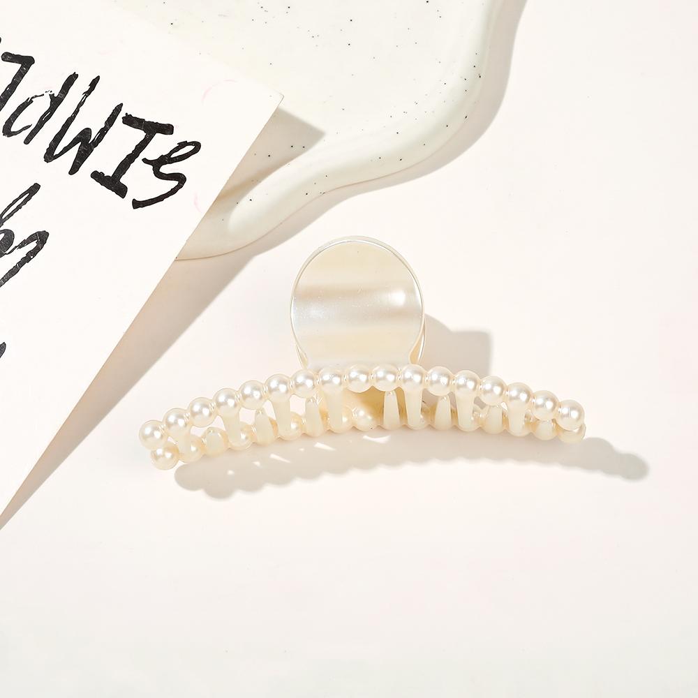 Sweet Pearl Hair Jaw Clips Accessories for Women Claw Clips for Thick and Thin Hair Barrettes for Styling and Weddings