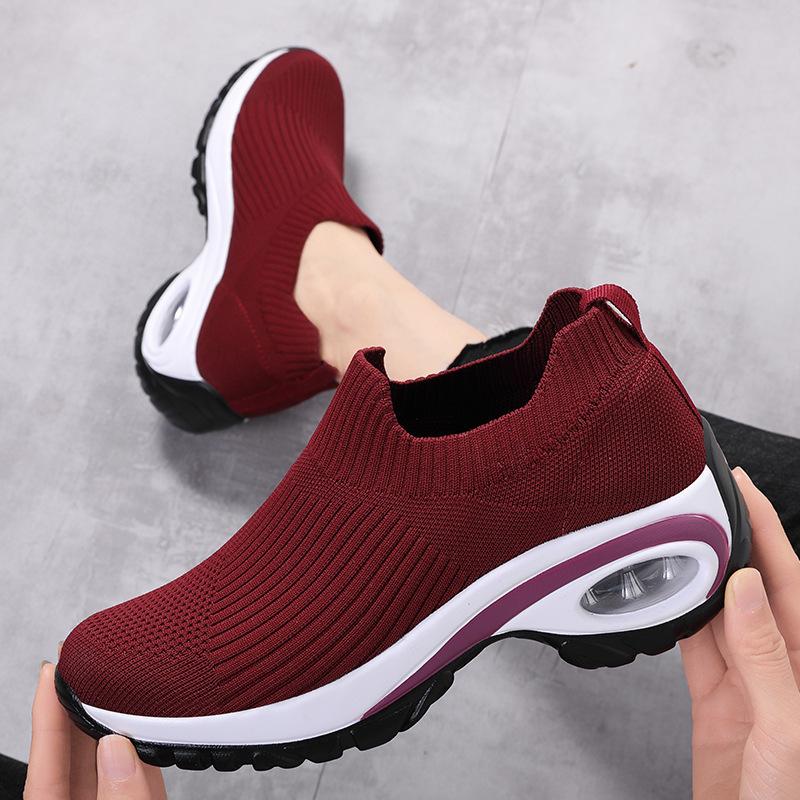 Fashion New Fashion Women's Shoes Thick Bottom Socks Shoes Dance Shoes Breathable Casual High Heels Flying Weaving Mother Shoes Sneaker