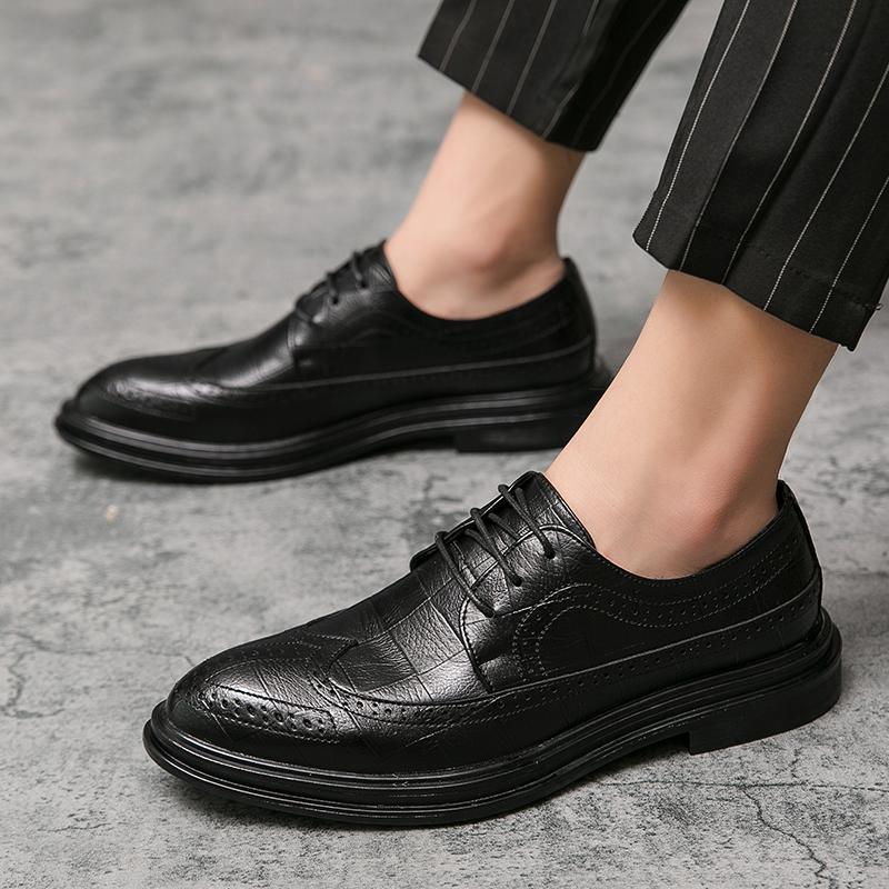 Модные корейские повседневные удобные кожаные туфли на шнуровке, классические черные мужские туфли с острым носком, деловые кожаные туфли