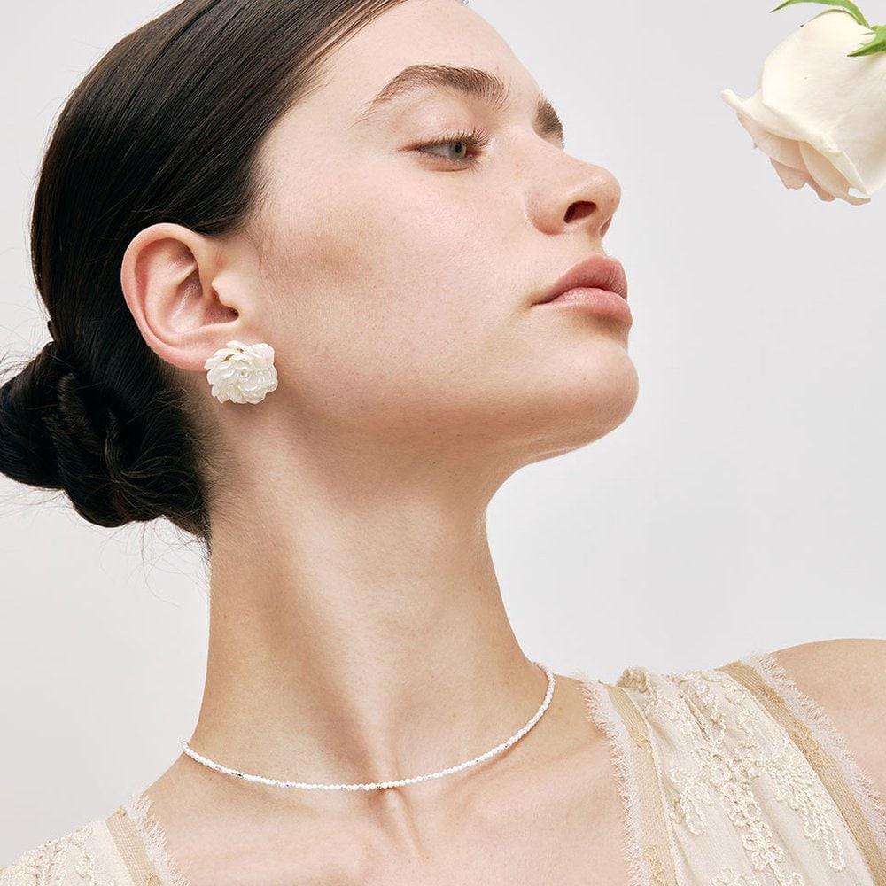 Красочное ожерелье из бисера