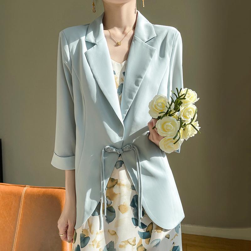 Женский белый шифоновый пиджак - лето 2024, элегантный дизайн, застежка на пуговицы, рукава три четверти