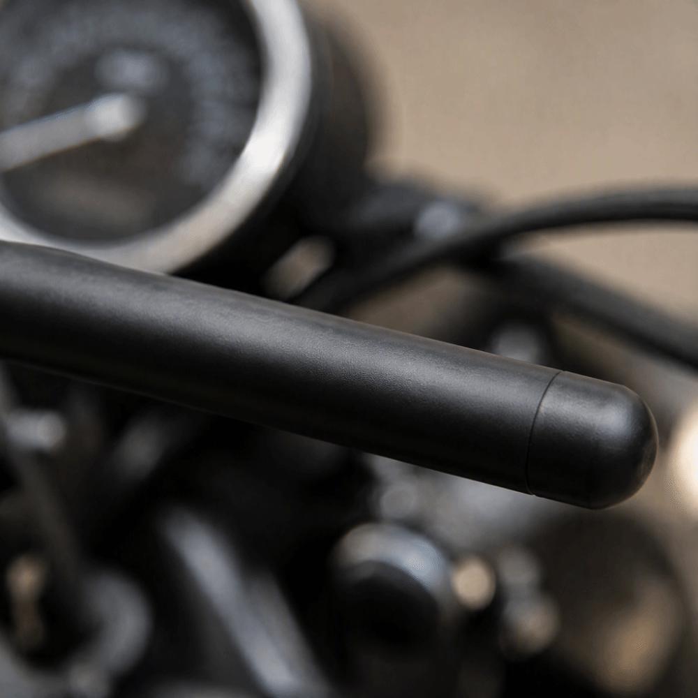 2pcs 37mm Fork Tube Clip On Handlebars 0.87in 22mm Grip Tube CNC Handlebar Pair For Cafe Racer
