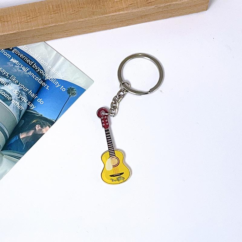 Креативный мини-брелок для ключей в виде гитары, подвеска, шарм для сумки, аксессуары, сувенир в подарок с музыкального фестиваля