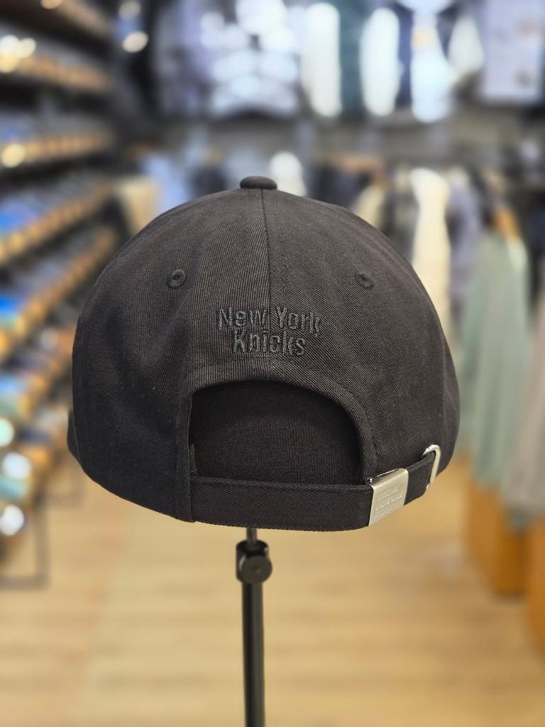 NBA Unisex NYK Gaddic Metal Embroidered Hard Ball Cap N255AP471P (19)