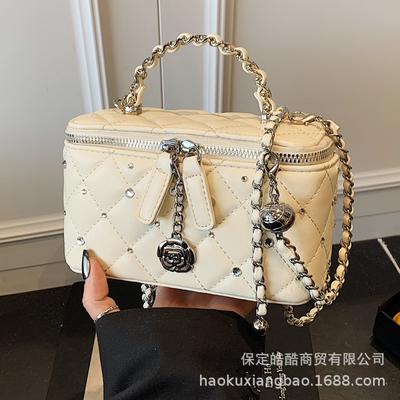 Сумка-цепочка с бриллиантами Xiaoxiangfeng женская 2025 новая модная весенне-летняя сумка-ведро суперхит универсальная сумка-мессенджер