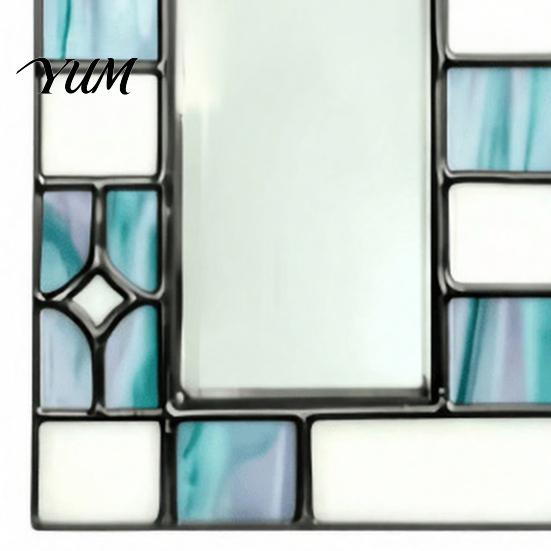 Portable Hanging Photo Holder Acrylic Frame Light Catcher, Retro Stained Glass Style for Polaroid Display with Chain, Transparent Decorative Ornament