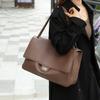 Высококачественная и элегантная женская сумка на одно плечо под мышку из натуральной кожи, с клапаном, для повседневного ношения