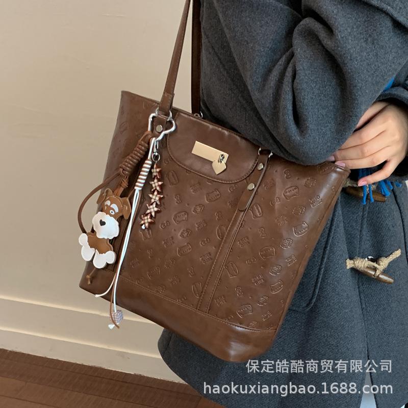 Embossed tote bag women's large capacity 2025 new autumn and winter versatile casual shoulder bag multi-functional backpack backpack