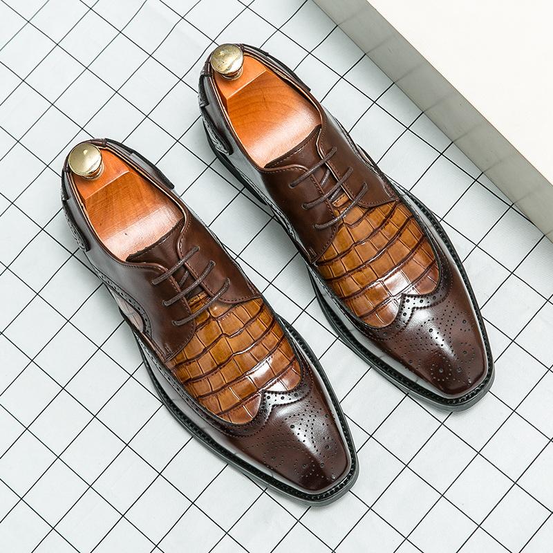 Dress Business Leather Shoes Men's New Brock Casual Shoes Large Size Pointed Leather Shoes Groom Wedding Shoes