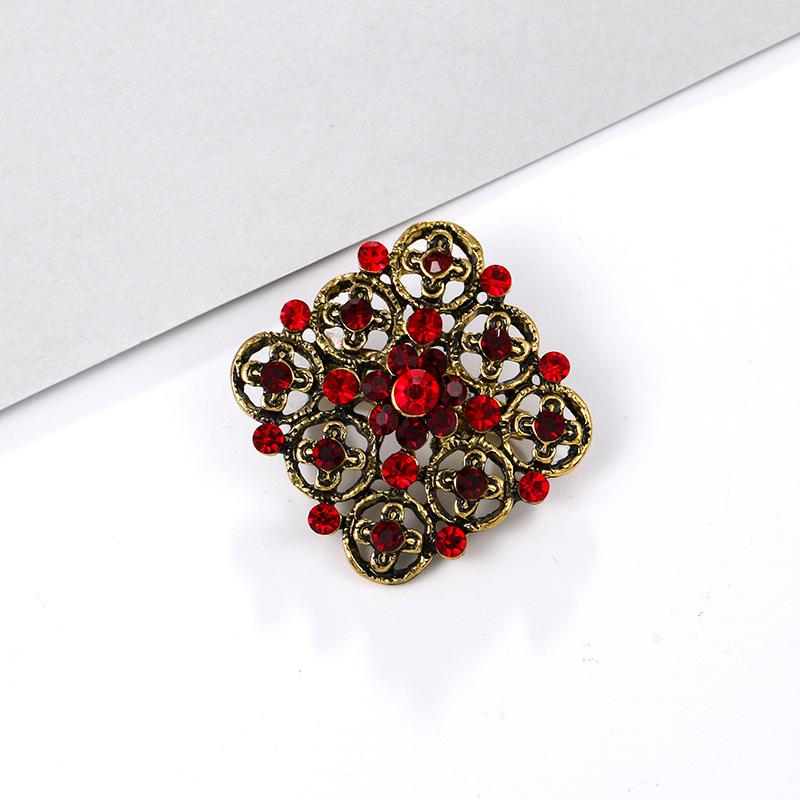 Pin Corsage Clothing with Crystal Brooch Wholesale Alloy Rhinestone Small Fashion Trade Card Accessories