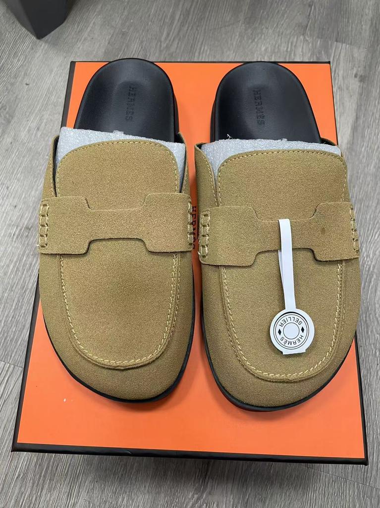 Кожаные Birkenstocks для женщин, новые весенние на платформе, с пробковой подошвой, полусапожки-шлепанцы Birkenstocks для ношения на улице.
