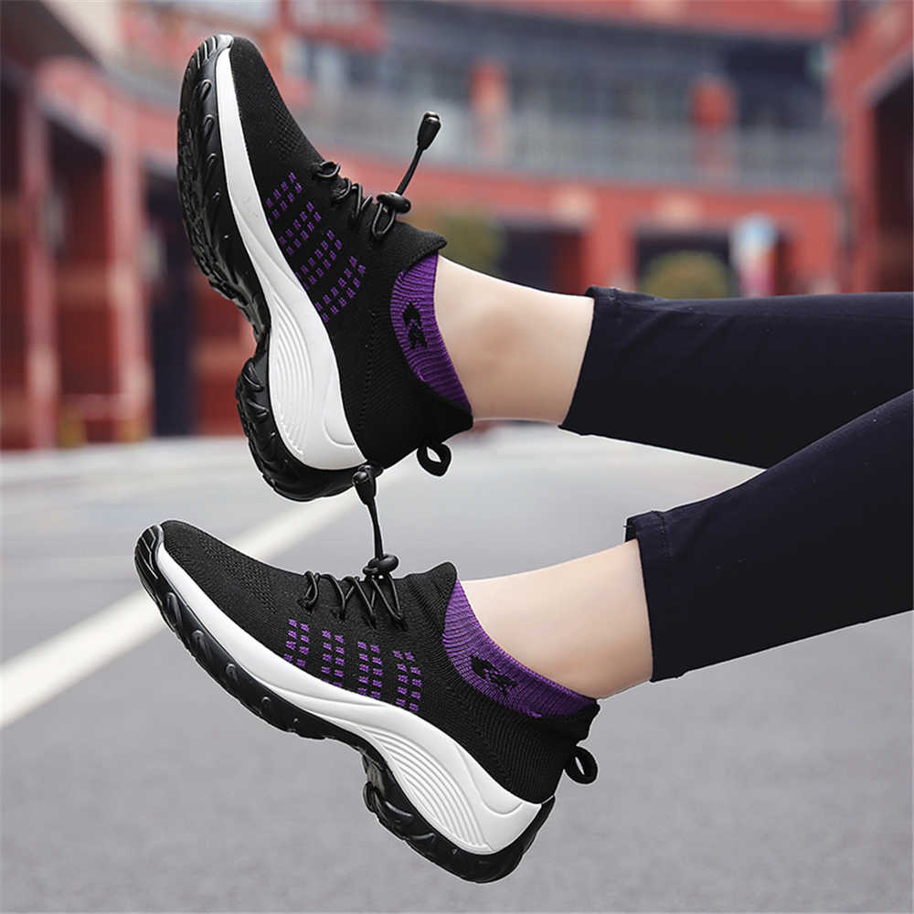 Fashion Stocking Extra Large Sizes Home Loafers Women Sneakers Original Woman Flat Shoes Sport High-tech Tenisky Krasovki Choes