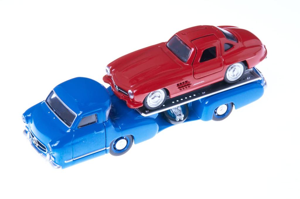 Набор литых под давлением моделей автомобилей Mercedes-Benz Transporter 300SL NOREV в масштабе 1:64 [параллельный импорт]