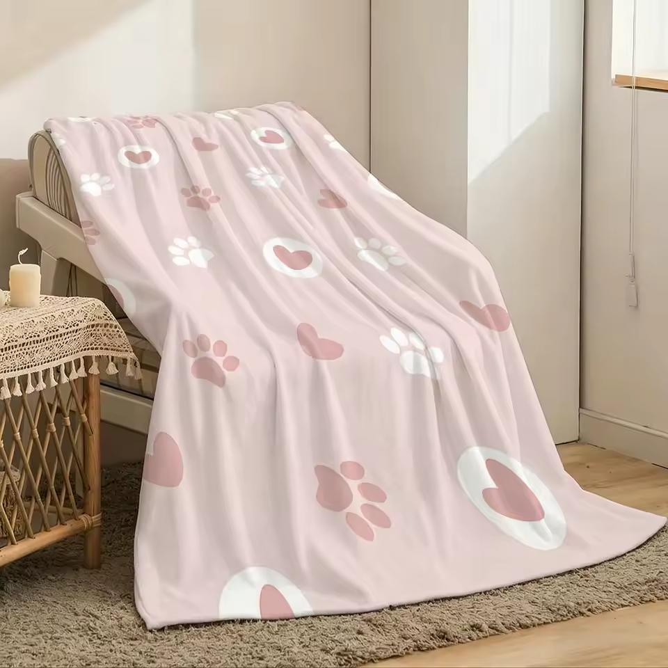 dog paw print Throw Lightweight 240g Flannel Blanket Soft Skin-friendly for Summer Cooling