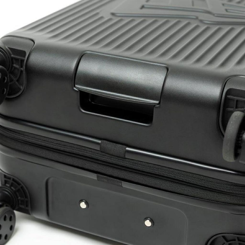 Чехол для переноски средний чемодан черный FREE WHEEL CARRY CASE MEDIUM BLK [New Era]