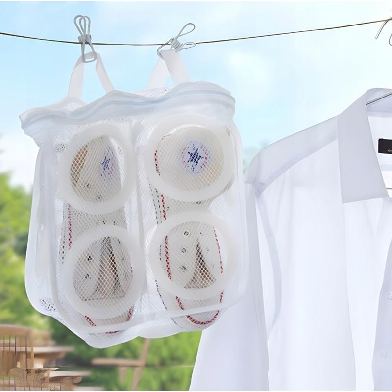 Protective mesh bag for washing and drying shoes in the washing machine with a zipper