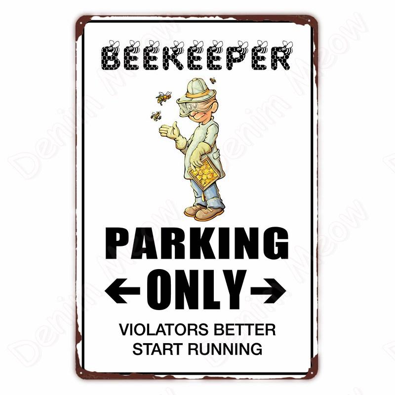 Забавный ретро постер с изображением пчелы, винтажный металлический знак «Bee Happy», домашний уличный настенный декор, медоносная пчела, лозунги «Пчеловод», художественная жестяная тарелка