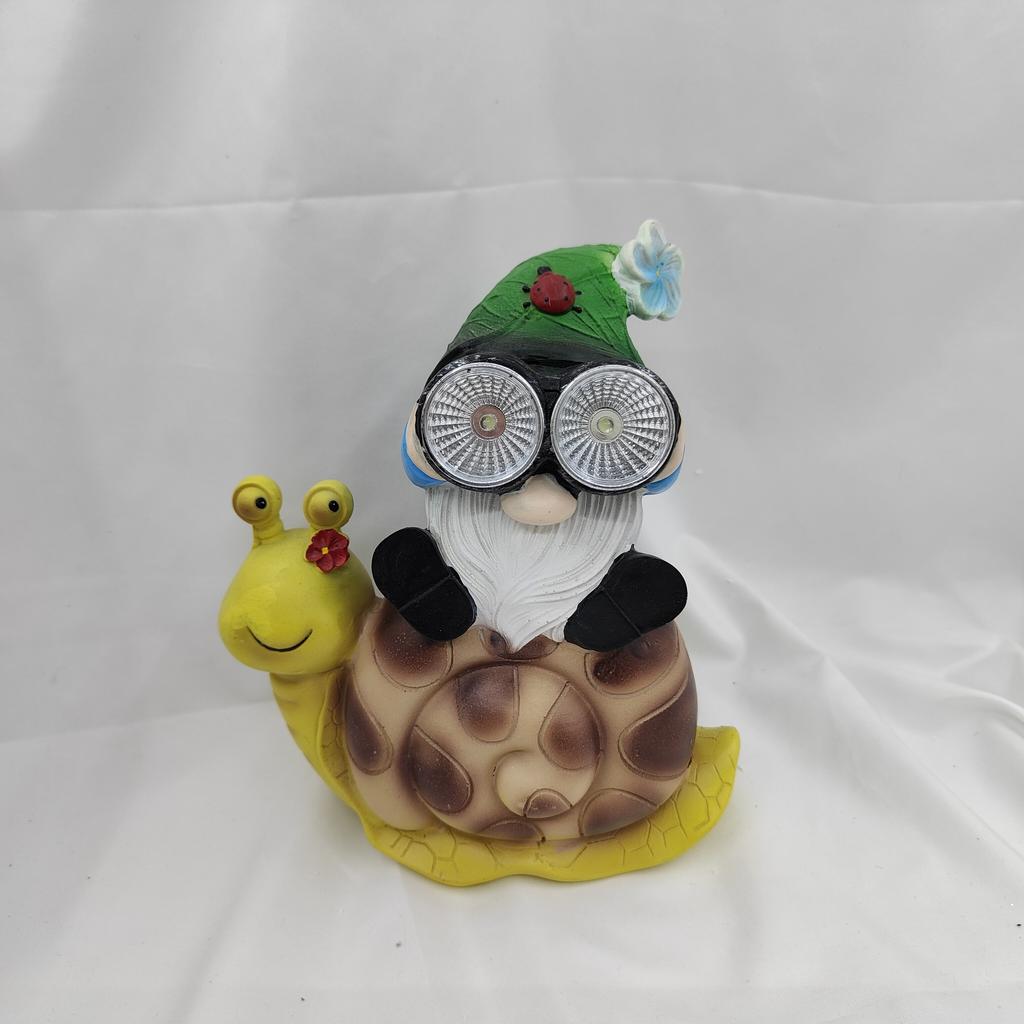 Солнечные садовые статуэтки, уличный декор гнома, очаровательные статуэтки гнома, едущего на улитке, с телескопическими фонарями, украшения для двора