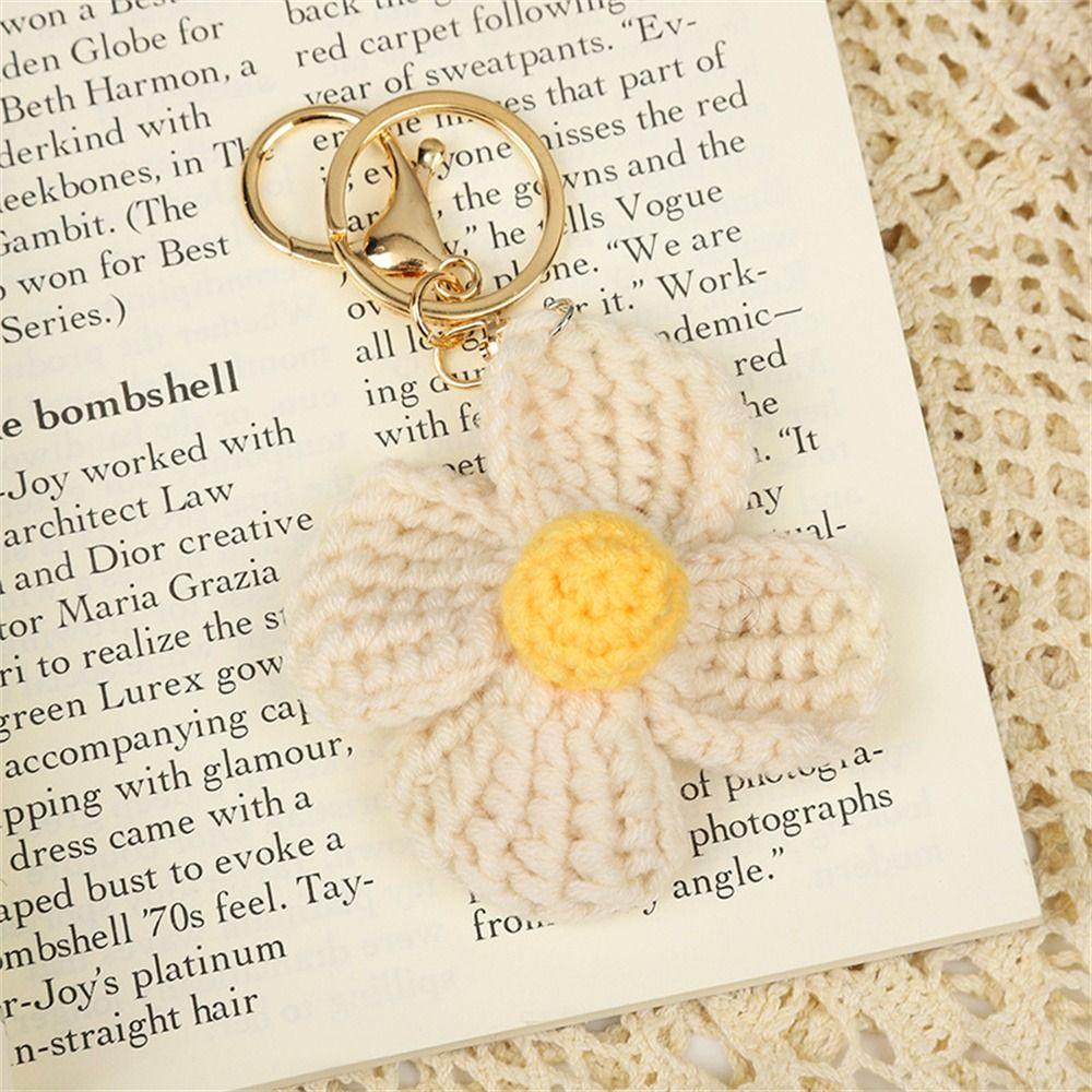 Sweet Cute Crochet Flowers Cartoon Weaved Keyrings Girl Women Knitted Keychain Car Pendant
