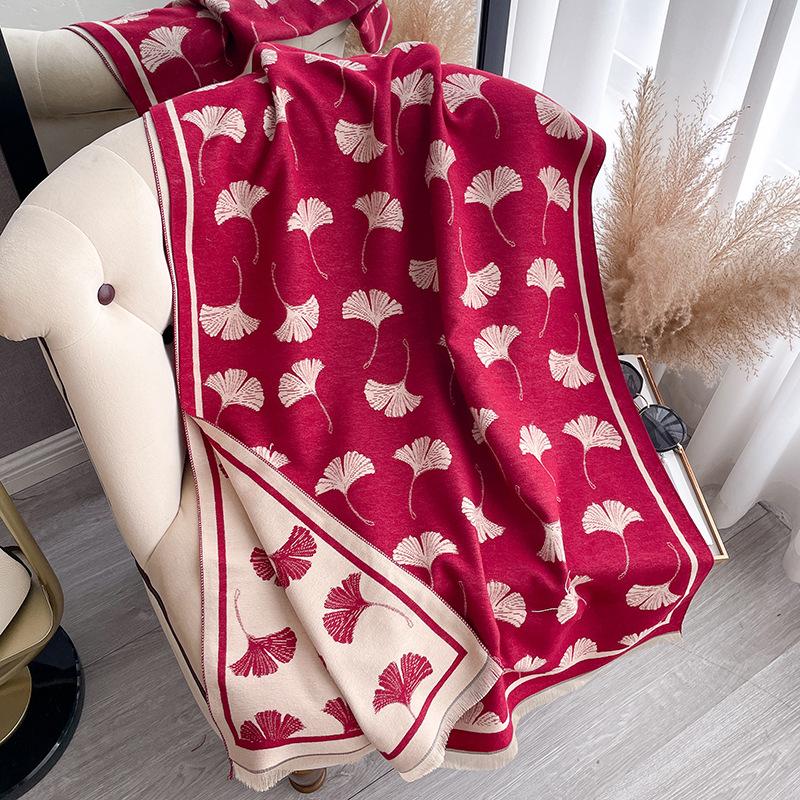 Scarf Women'S Winter High-End Sense Ginkgo Biloba Fashion Imitation Cashmere Warm Scarf Short Beard Fringed Shawl