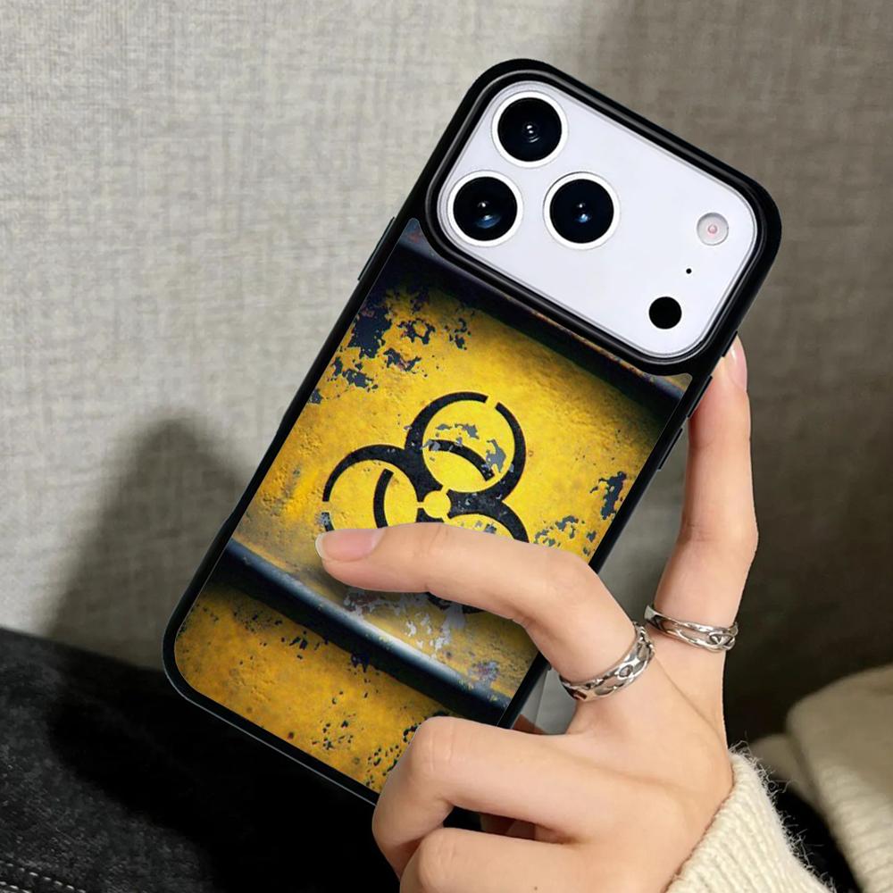 Capa Case for iPhone 17 Air 16 Pro Max 15 Plus 11 13 Mini 14 12 Back Phone Cover Nuclear Radiation Warning Sign
