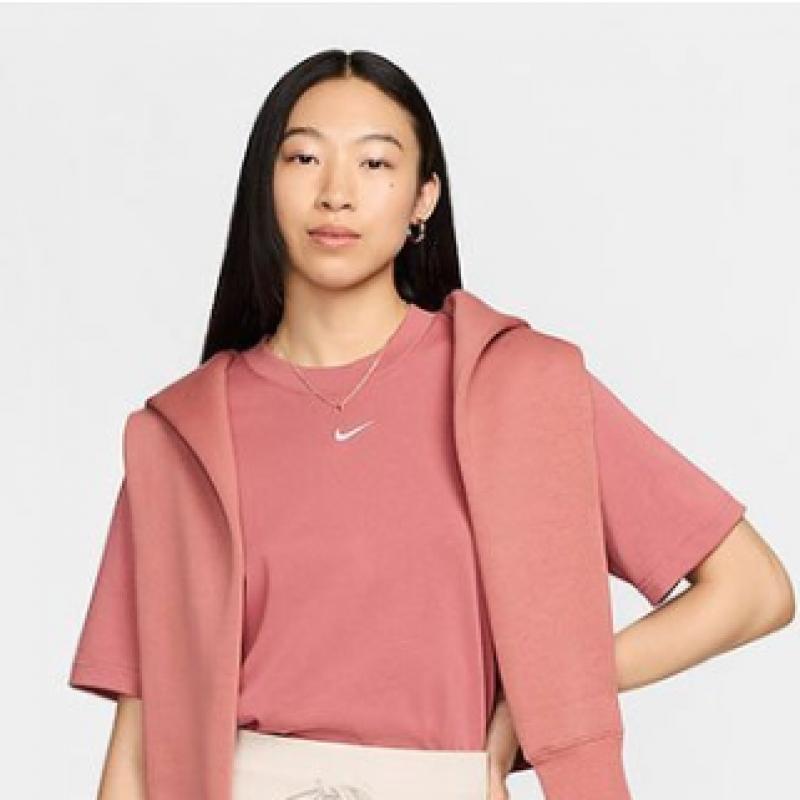 Nike ShorT Sleeve Tee Women S eSSenTial Boxy T ShirT Dd1238 634 S2408