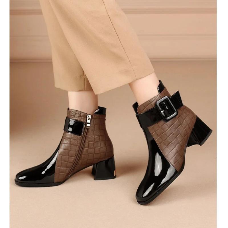 Fashion Women Ankle Boots 2024 Autumn/Winter Women Square Head Large Black Coffee PU Short Boots Thick Heels New Velvet Fashion Boots