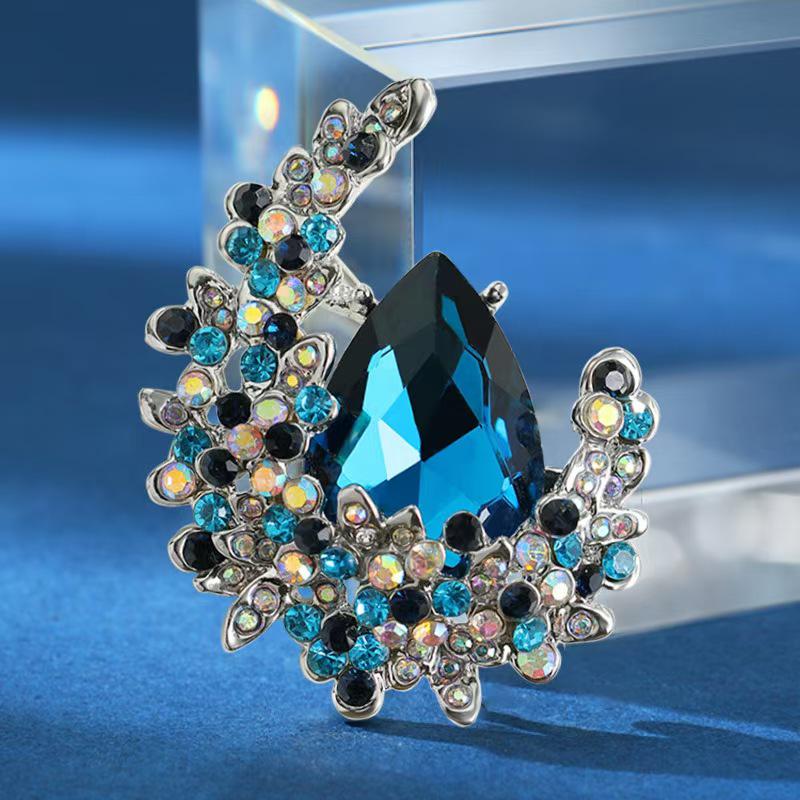 Изысканная брошь «Пион»: Высококачественная брошь в китайском стиле с цветочным узором для женщин, классический модный аксессуар и подарок