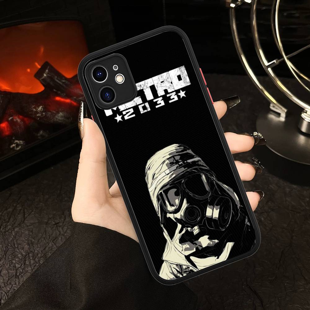 Постапокалиптическая игра Metro 2033 Чехол для телефона для iPhone 16 15 14 Plus 15 13 12 11 Pro Max X XS MAX Матовый чехол