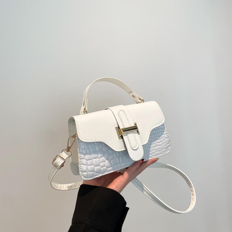 Niche Design High Value Chinese Shoulder Messenger Bag Autumn Versatile Portable Commuter Small Square Bag