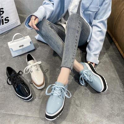 Женские лакированные лоферы на платформе большого размера с квадратным носком - Британский стиль, Толстая подошва, На шнуровке, Размеры 35-43