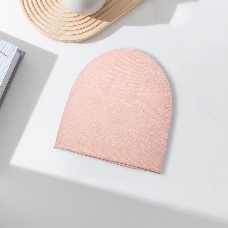 Autumn and winter beautiful slave fine wool knitted hat seamless integration solid color men's and women's fashion hat M * X cold hat stacking hat