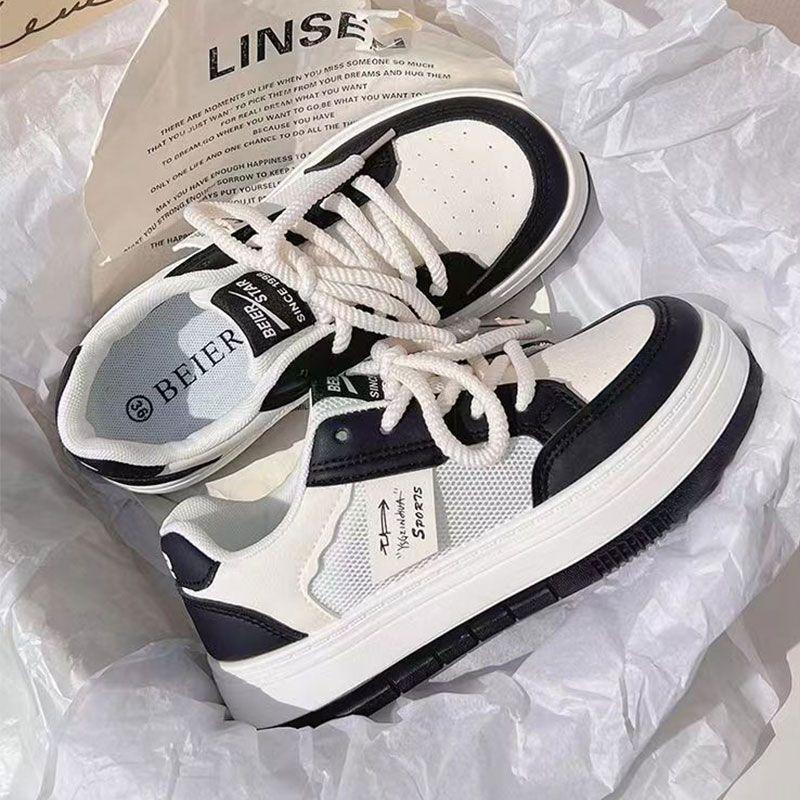 2025 новые маленькие белые туфли популярные летние сетчатые дышащие с юбкой кеды женские оригинальные повседневные универсальные туфли