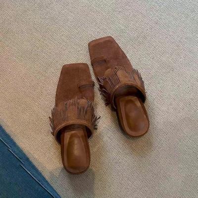 Версия из овчины~ нишевые замшевые кисточки низкий каблук квадратный носок шлепанцы женская обувь крутые шлепанцы