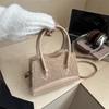 Plush Fashion Handbag 2025 Autumn New Niche Design Versatile Ins High Value Messenger Bag Small Square Bag