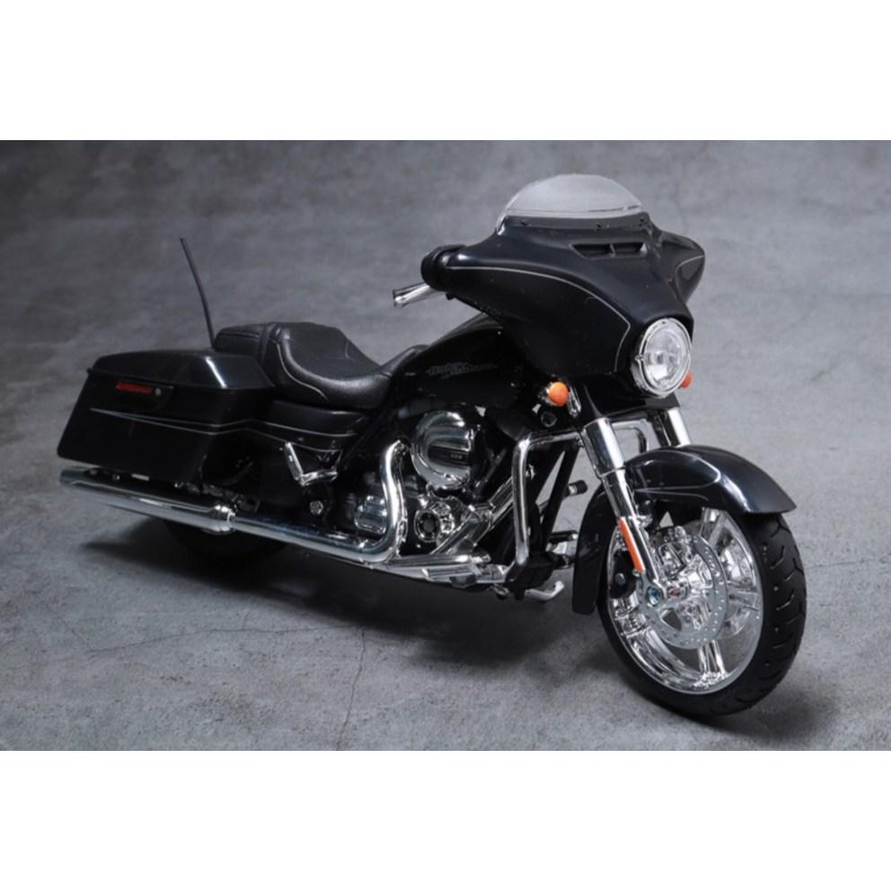 Майсто 1:12 Модель мотоцикла Harley-Davidson 2015 Street Glide Special, литая под давлением