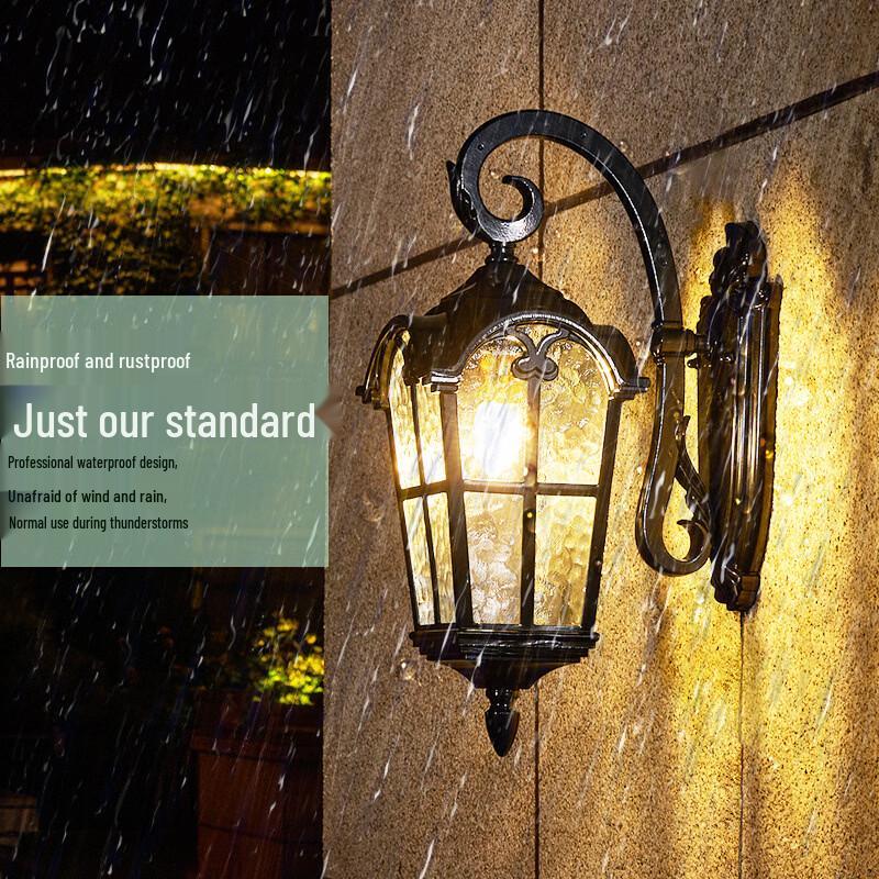 Roman Style Outdoor Wall Light