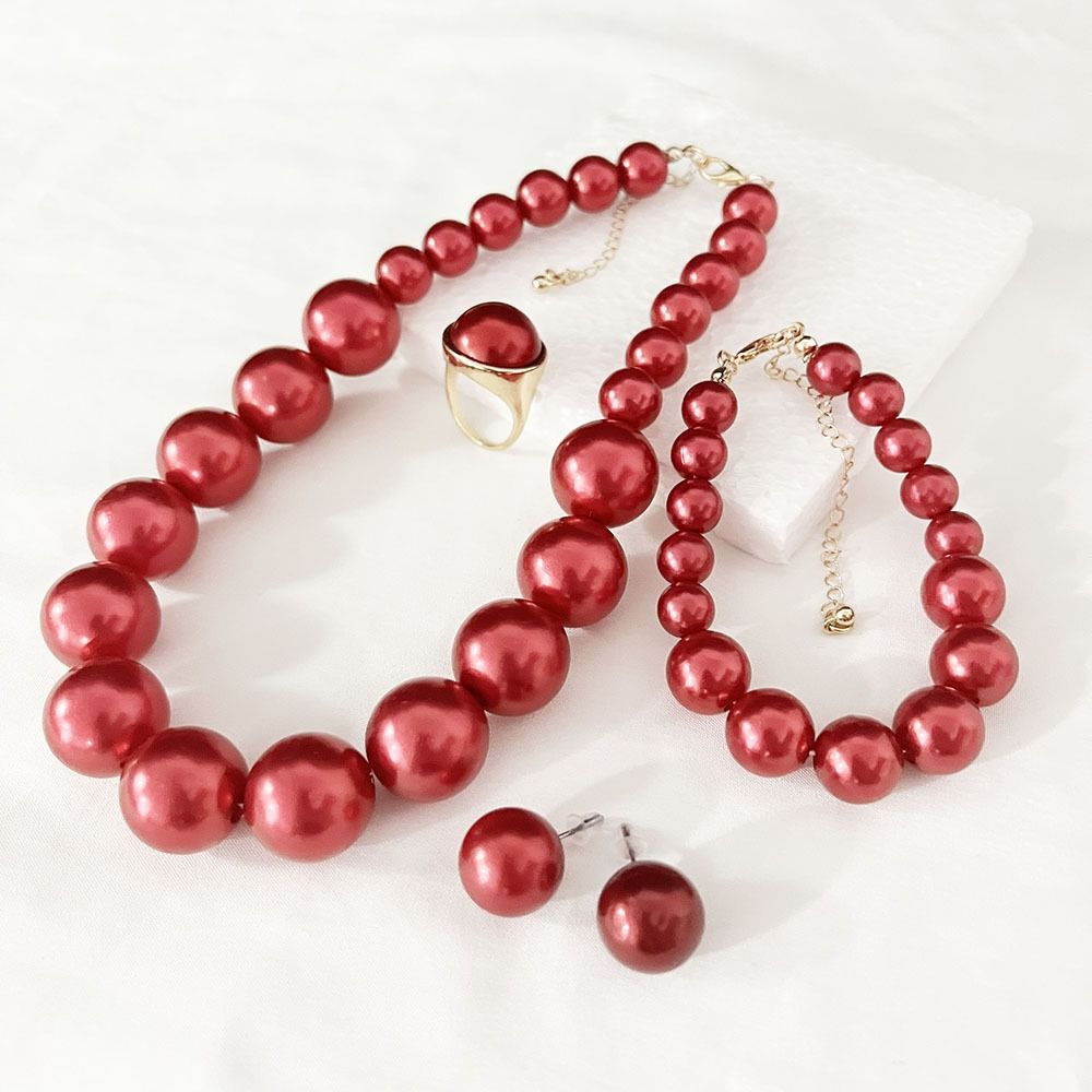 Retro Elegant Imitation Pearl Jewelry Set Light Luxury French Pearl Necklace Banquet