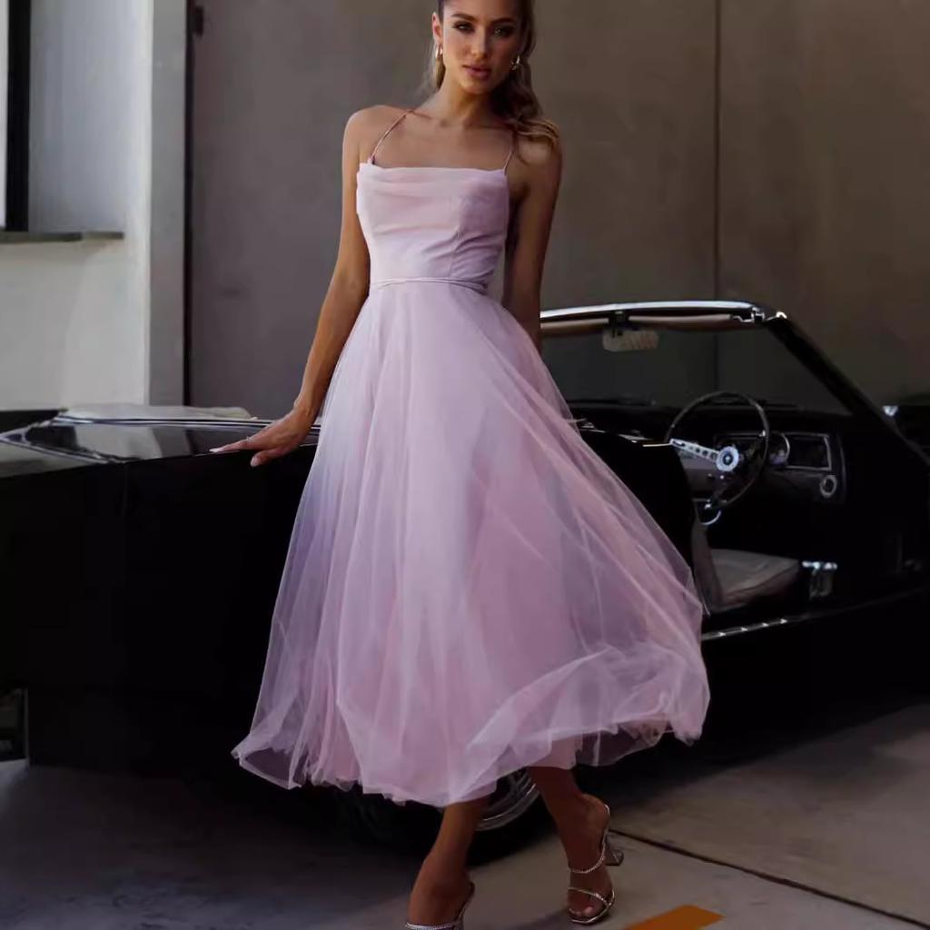 2025 летняя новая женская одежда сексуальное платье без рукавов на подтяжках облегающее платье