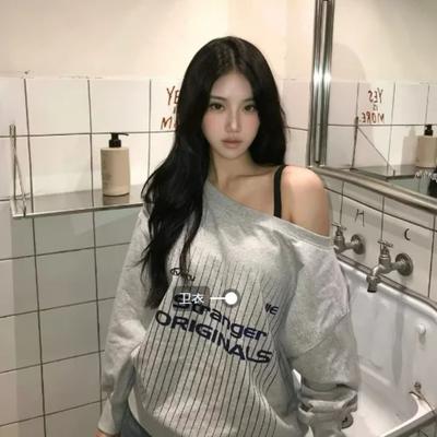 Сексуальные свитшоты с открытыми плечами женские винтажные Y2k большие серые трикотажные топы корейский стиль пуловеры с буквенным принтом повседневные